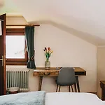 Drachenfels 게스트하우스 3*