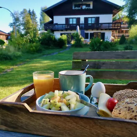 Konukevi Drachenfels 3*