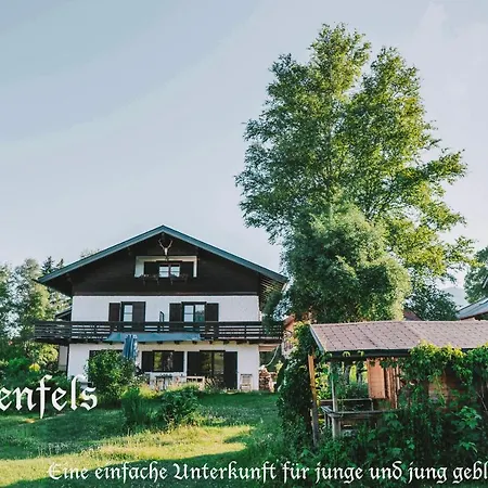 Konukevi Drachenfels